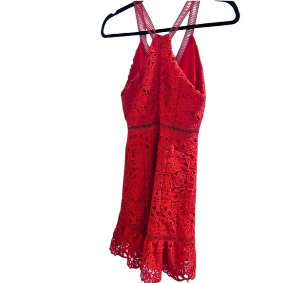 ASTR the label xs red lace dress in great conditionβ - Picture 4 of 5